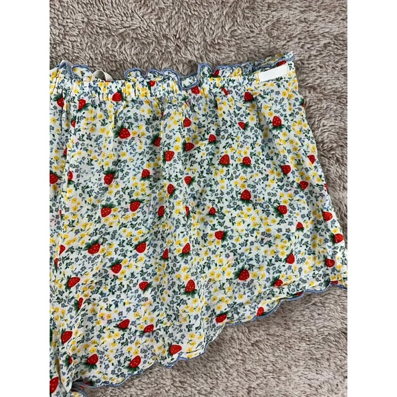 For love & lemons Women’s strawberry kiss shorts Size L - Picture 14 of 16